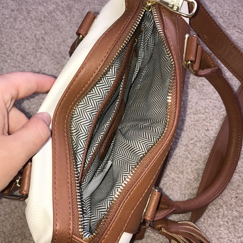 Purse - Picture 4 of 4